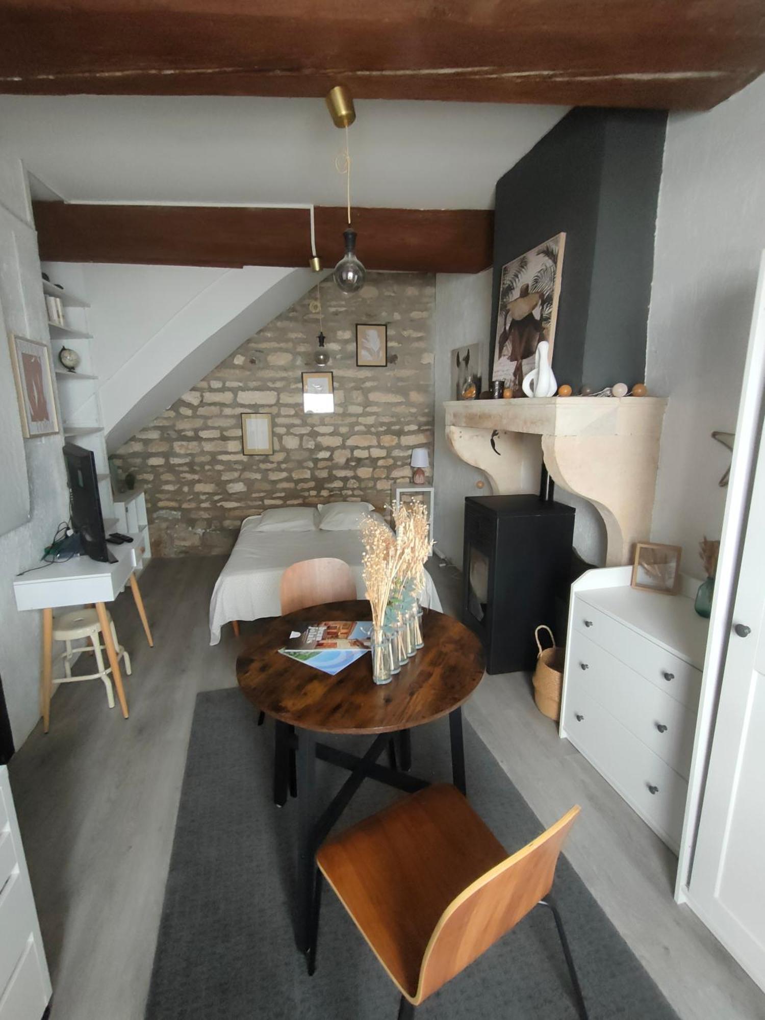 Bed and Breakfast La Chamade En Beaujolais Анс Экстерьер фото