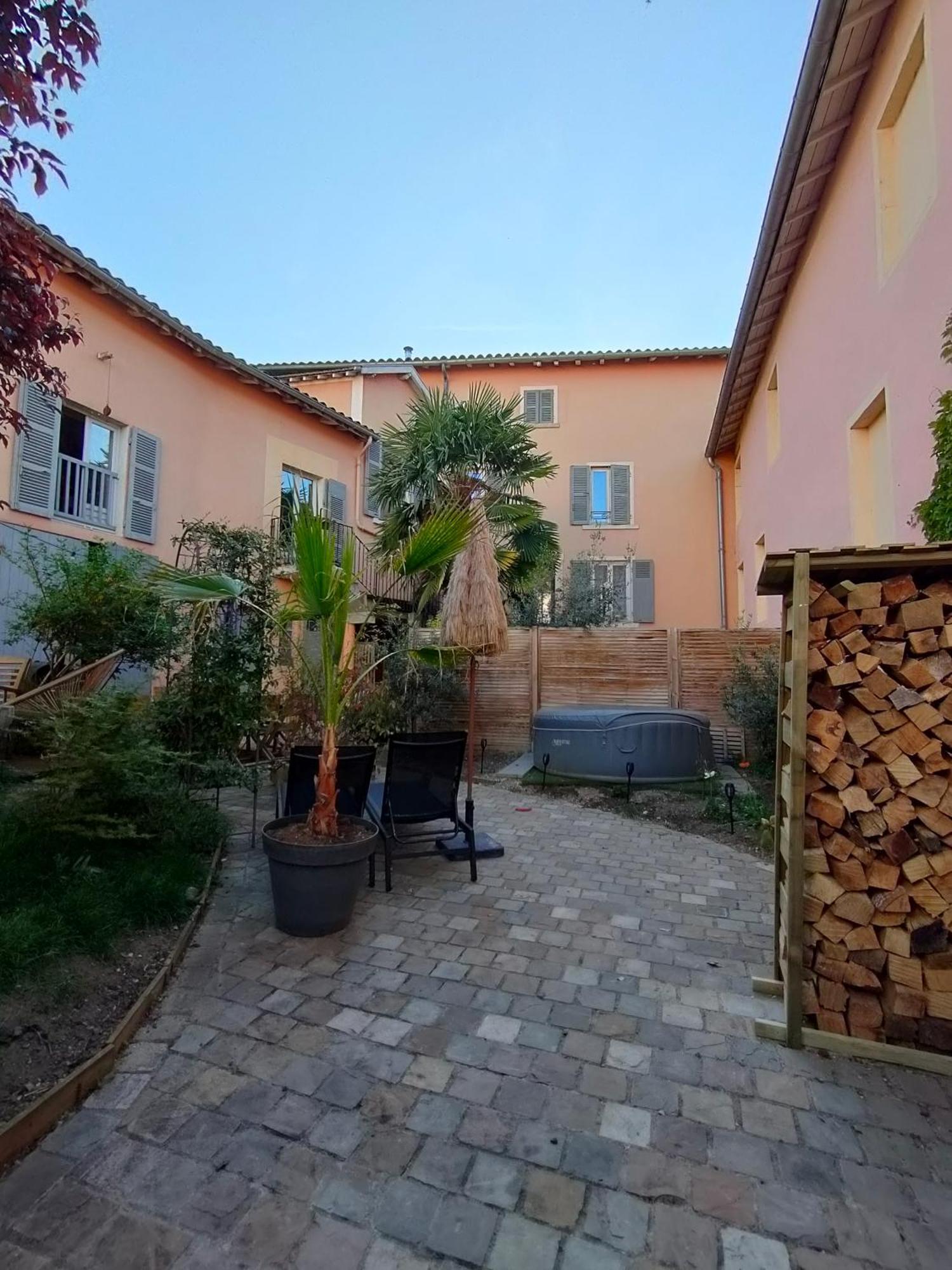 Bed and Breakfast La Chamade En Beaujolais Анс Экстерьер фото